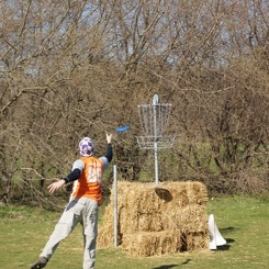 discen 049